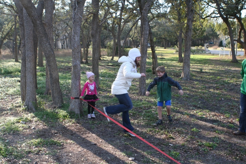2012-12-25-Christmas-Day-63-slackline-Sydney-Heather-Ian.jpg